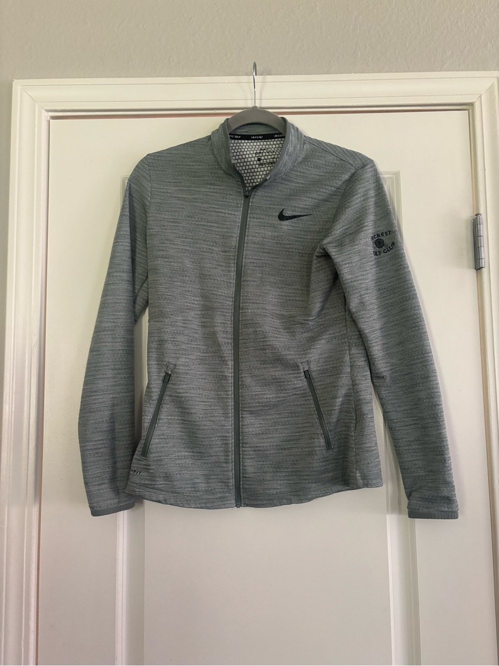 Nike Golf Women’s light green Full-Zip Lightweight Golf Jacket Size Small